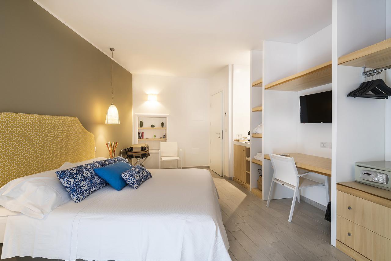 Hotel Orsa Maggiore Vulcano  Exterior photo